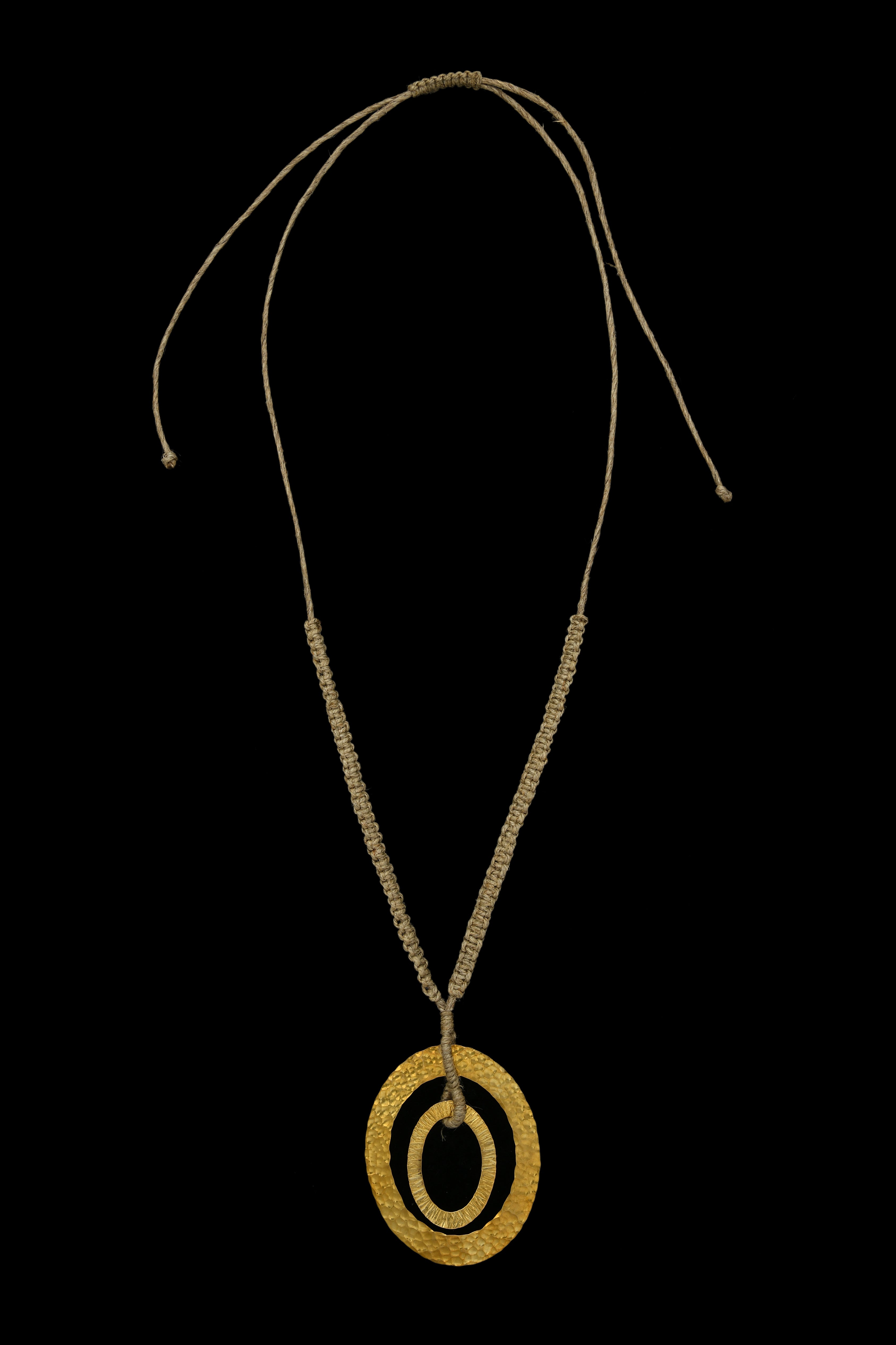Thathera Necklace