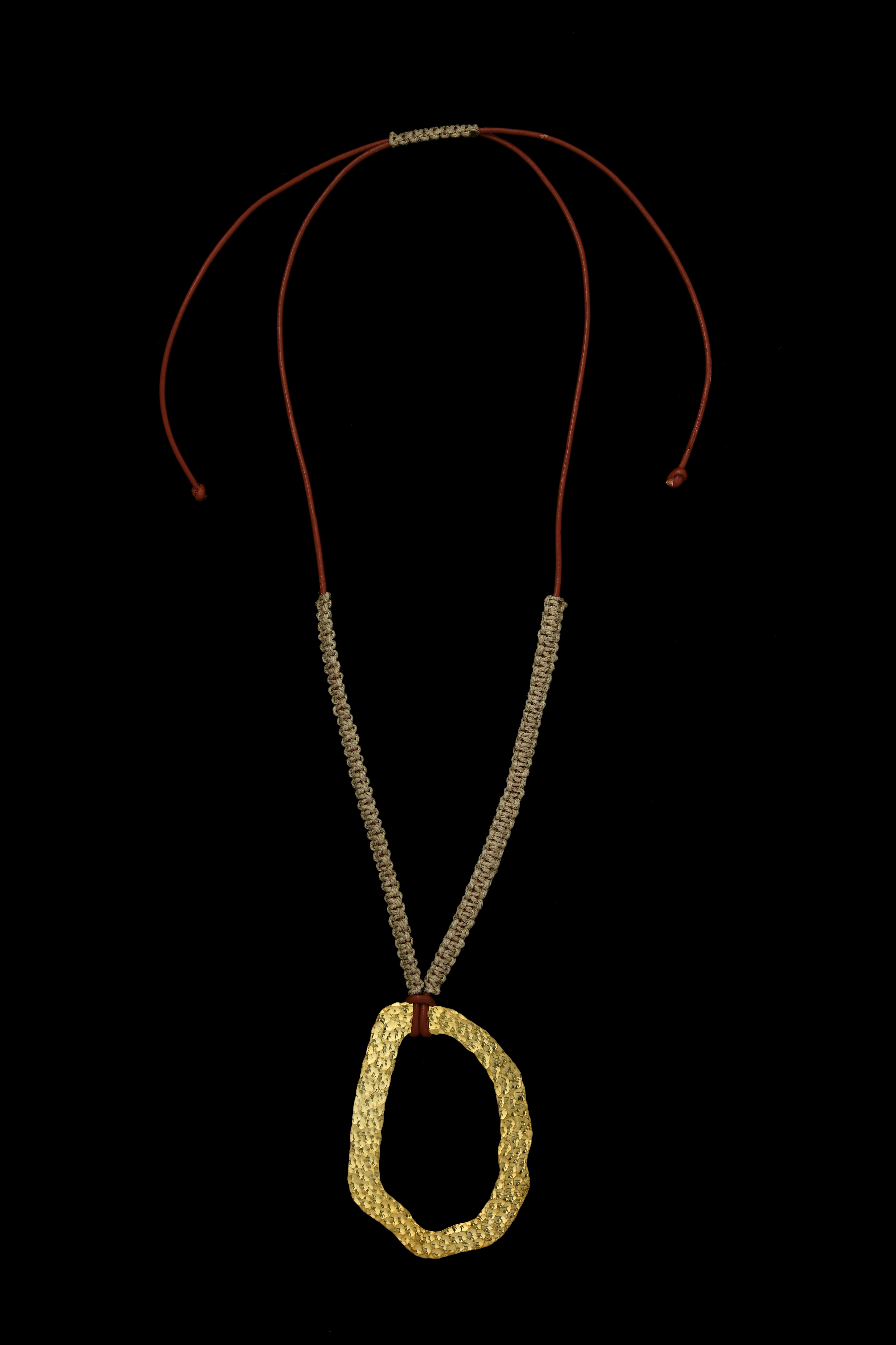 Thathera Necklace