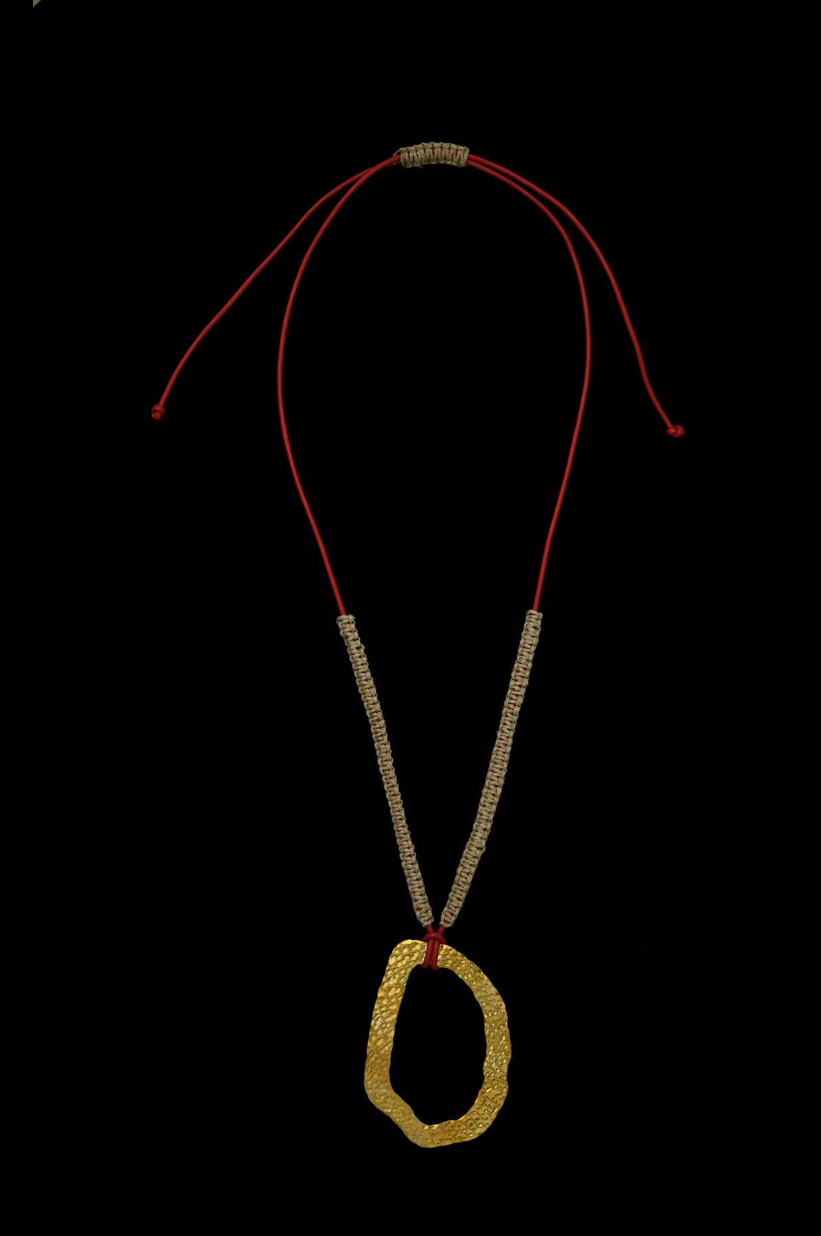 Thathera Necklace